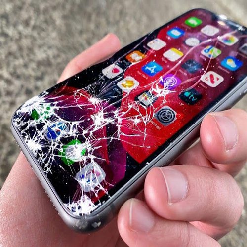 نشانه‌های خرابی LCD گوشی‌های سامسونگ و آیفون | استپ موبایل