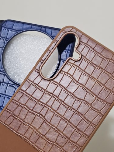 قاب گوشی مدل چرمی طرح کروکودیل